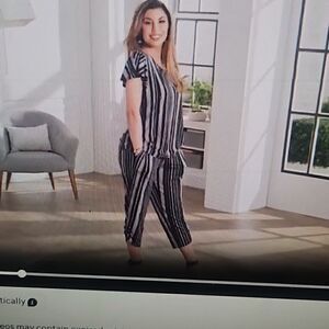 Susan Graver Liquid knit crop pants  XL A351078